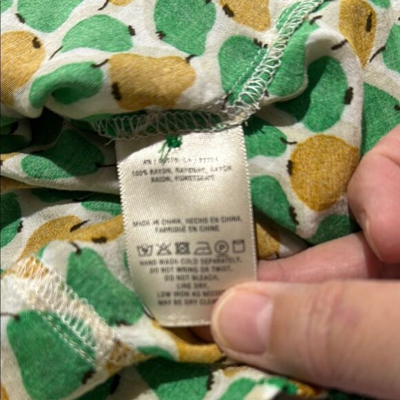 Anthropologie Green and Yellow Long Sleeve Button Down Shirt with Notched Collar - Picture 4 of 4